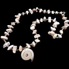 Beads made of natural shell Strombus luhuanus on a fishing line, beads length 60cm