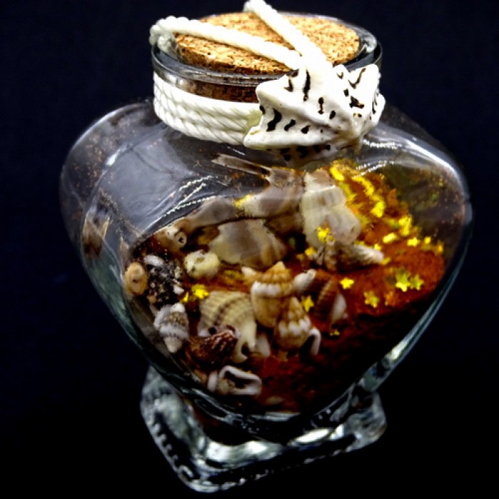 Морський сувенір скляна пляшка у вигляді серця