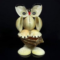 Сувенир из ракушки сова на рапане  