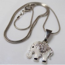 Кулон на цепочке Слоник