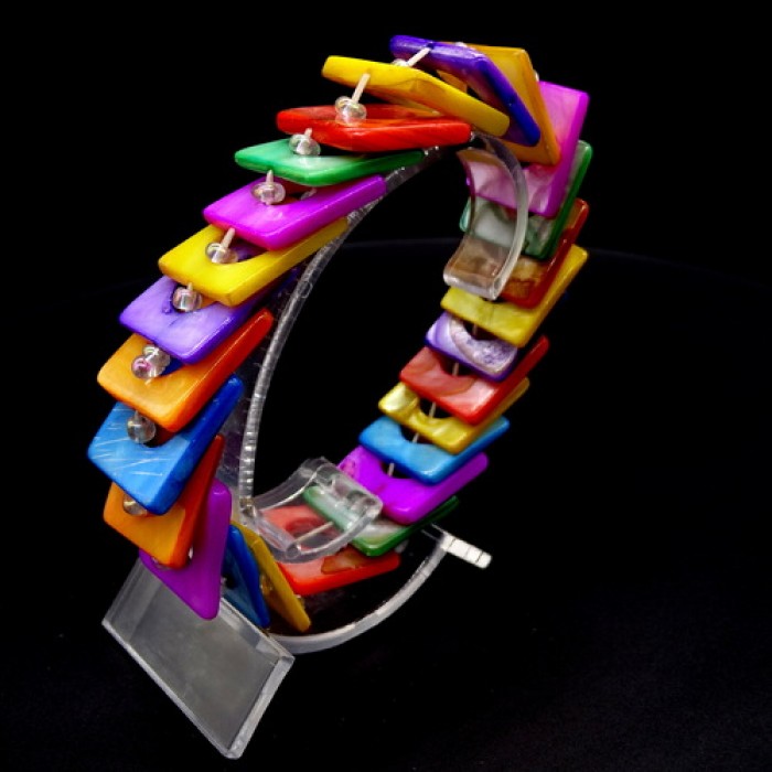 Mother-of-pearl shell bracelet with elastic band in the shape of colored squares, size: 18cm+