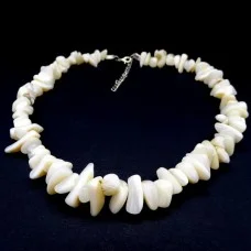 Beads made of natural mother-of-pearl chips. Color white, beads length 47cm