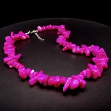 Beads made of natural mother-of-pearl. Color bright pink, length 47 cm