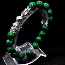 Bracelet Scales made of natural stone "Malachite" with an elastic band, silver metal fittings, bead diameter: 10mm, size: 19cm+