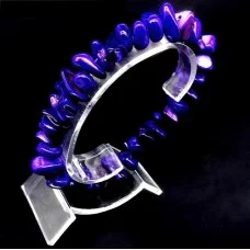 Mother-of-pearl bracelet with elastic band. Shells (large tumbling)