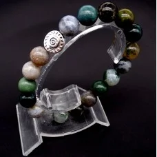 Bracelet on an elastic band made of natural stone "Jashma" metal fittings in silver. Bead diameter: 10mm, girth: 18.5cm+