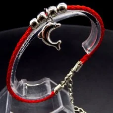 Bracelet red thread amulet against the evil eye with a pendant * Dolphin * metal color: silver, eco-silk thread with carabiner, length: 18cm + 4cm