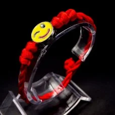 Bracelet red thread amulet against evil eye with pendant *Smiley* metal color: silver, size: universal 12-17cm