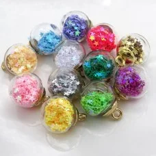 Pendant glass ball with sequins stars